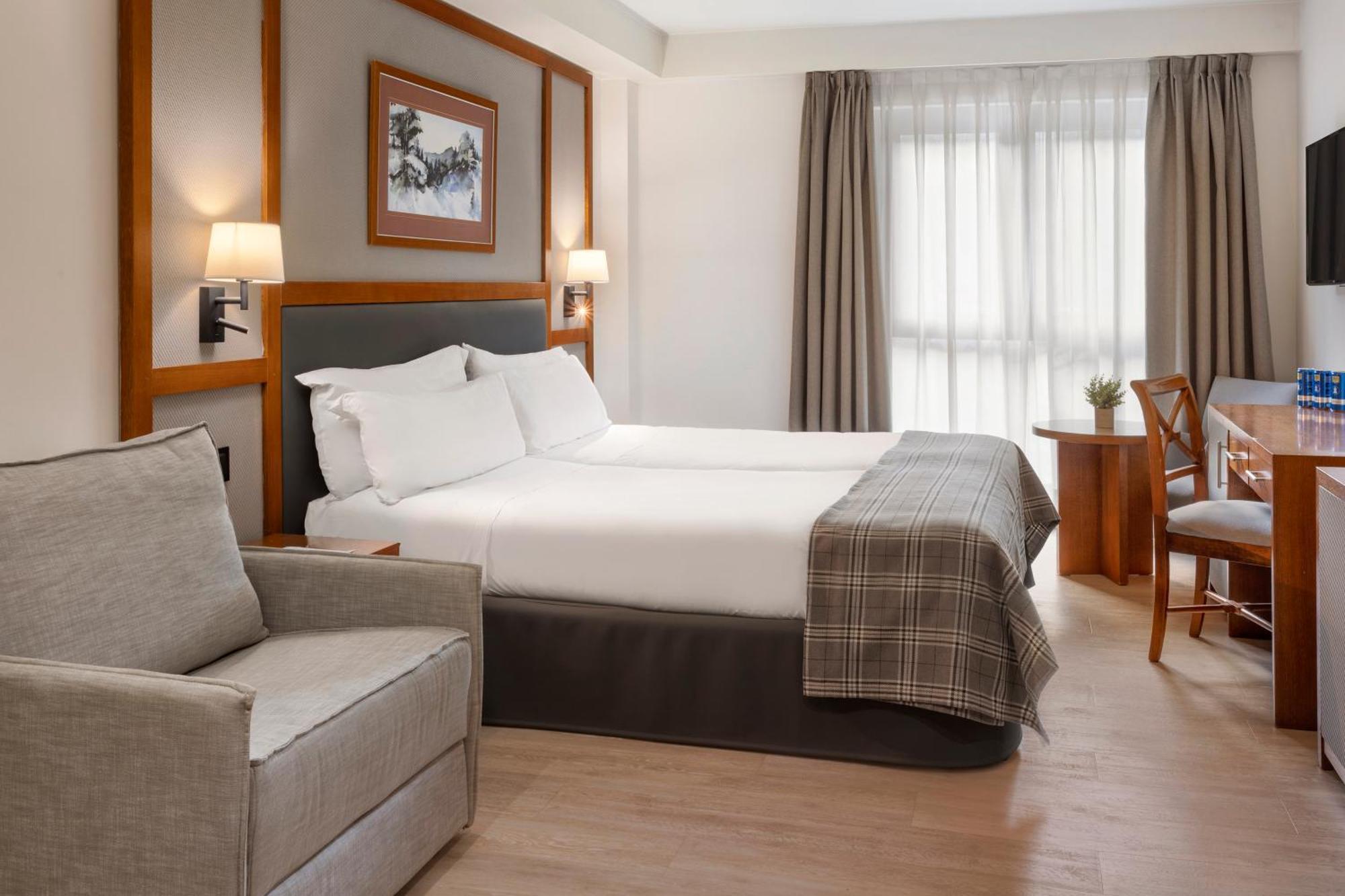 ทริป บีเอลยา บาเกย์รา Hotel เบียญา ภายนอก รูปภาพ